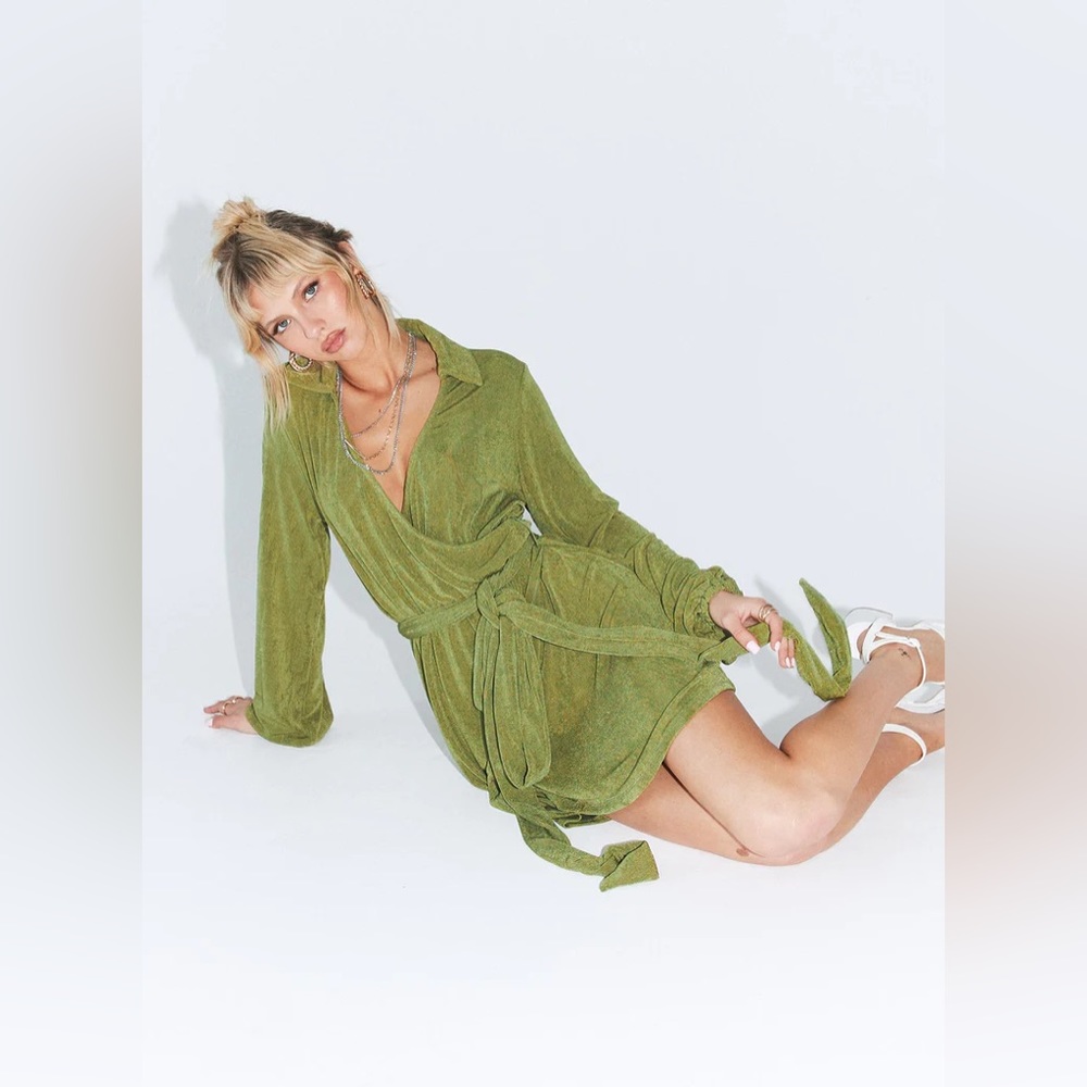 Princess Polly PARTY TIME MINI DRESS GREEN LOW IMPACT size US 2